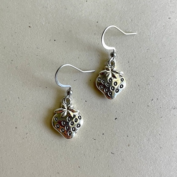 Jewelry - Silver Strawberry Dangle Earrings